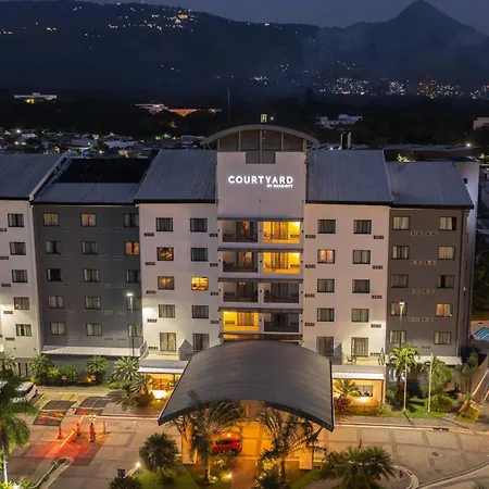 Hotel Courtyard By Marriott San Salvador